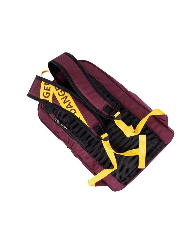 NB KUPRINĖ URBAN 14L 13.3 /5421 BURGUNDY RED RIVACASE
