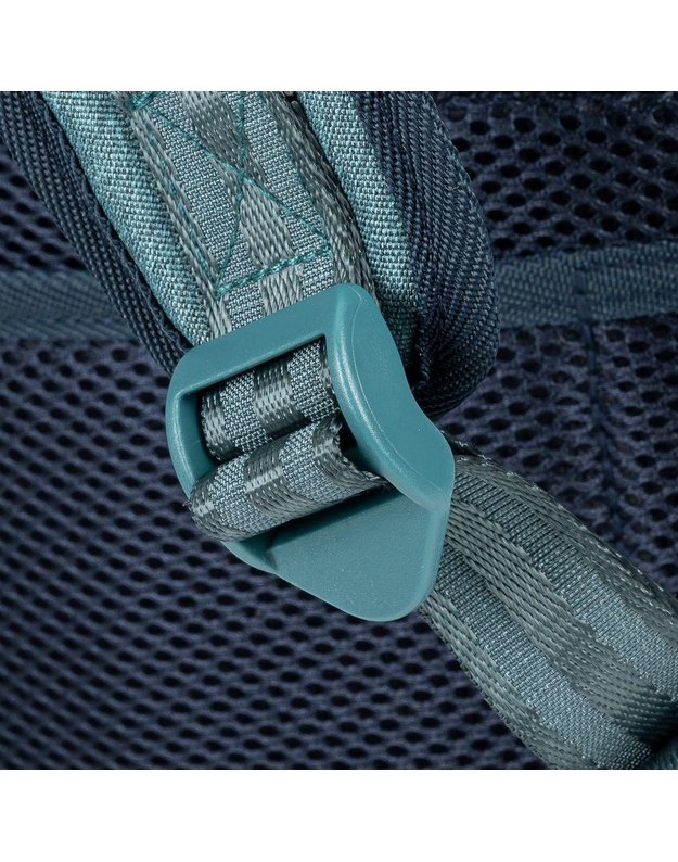 NB BACKPACK SUZUKA ECO 15.6 /7760 AQUAMARINE RIVACASE